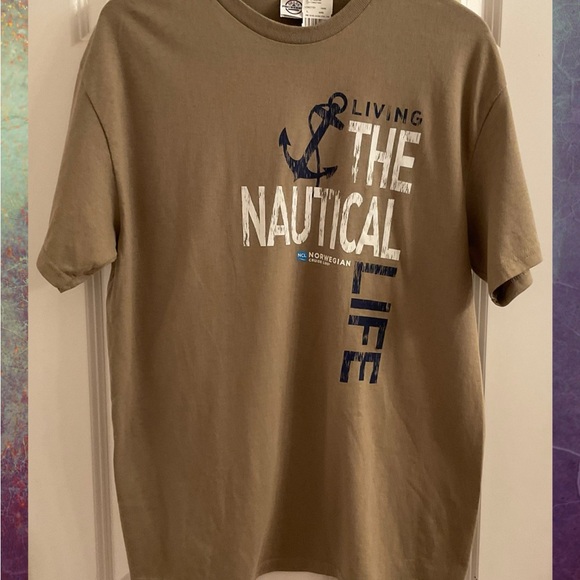 Delta Other - Norwegian Cruise Line Living the Nautical Life T-Shirt - NWT - Men’s Large